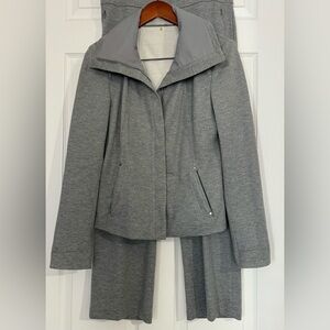 Elie Tahari Gray Zip-Up Jacket and Pants Set